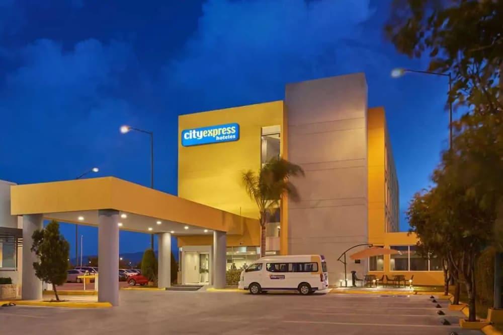 City Express By Marriott Cancún Buitenkant foto